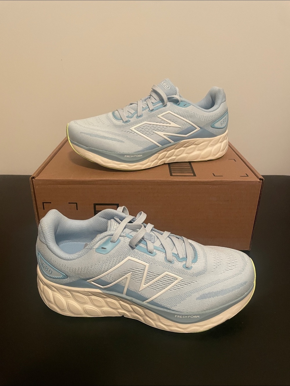 New Balance Fresh Foam 680 Women’s 9 JB